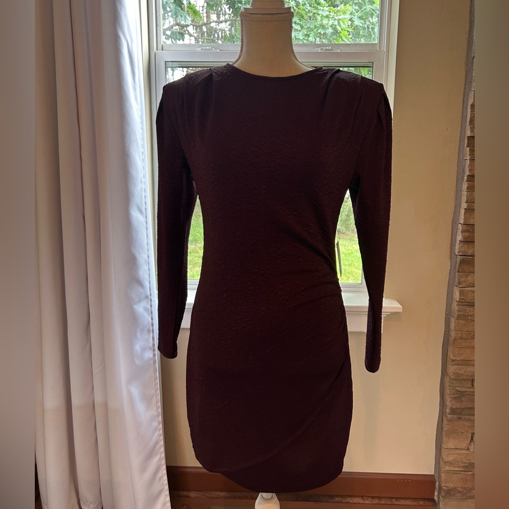 Express Elegant Burgundy Dress With Shoulder Pads Size Small NWT🔥🔥
